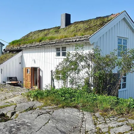 Ferienhaus 7 Person In Averoy-by Traum *